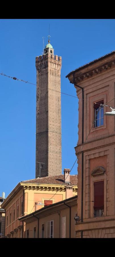 Historic E Comfort Suite - Locazione Semplice Bologna Bagian luar foto