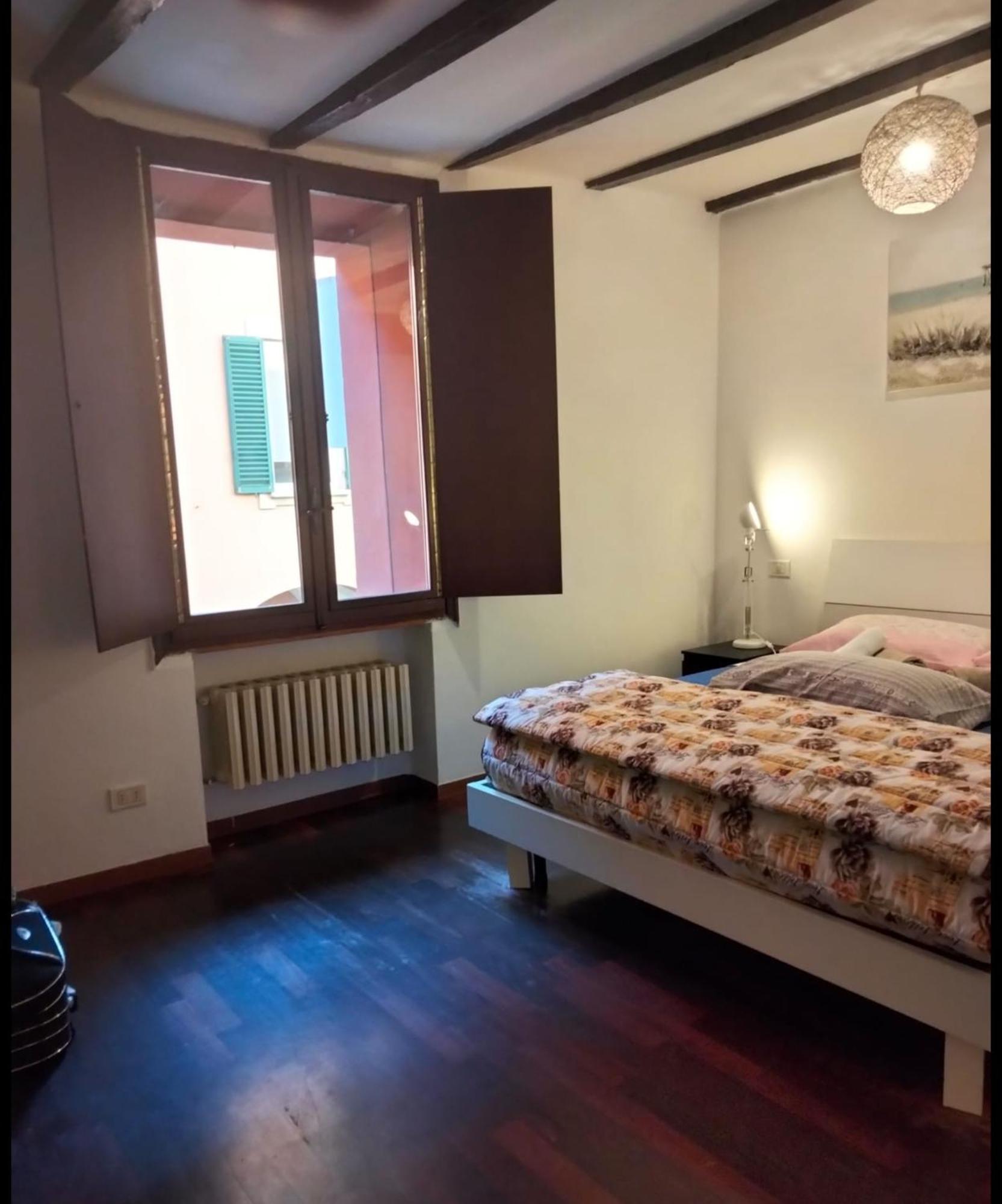 Historic E Comfort Suite - Locazione Semplice Bologna Bagian luar foto